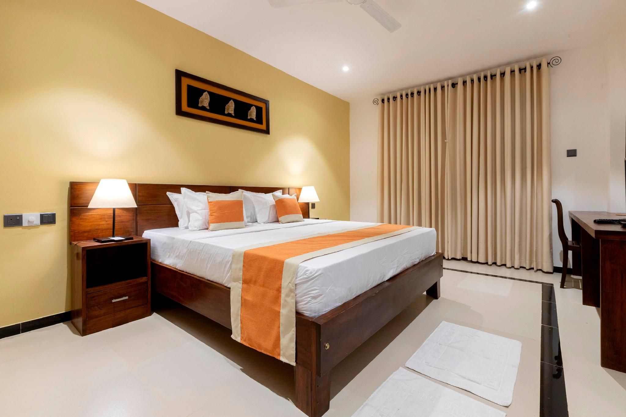 Coastal Villa Mirissa Deluxe King Room