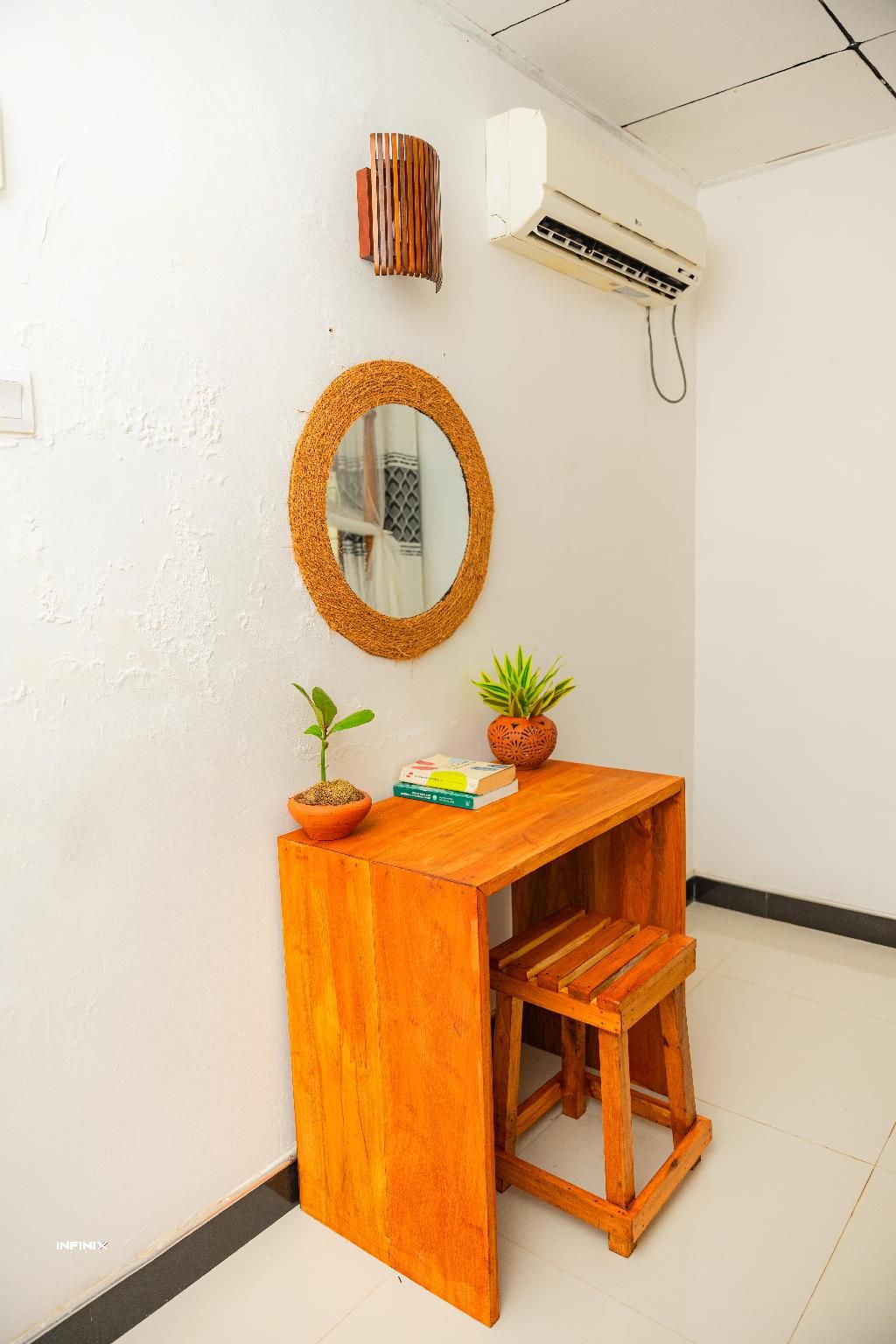 Double Room with Air Conditioning and Private Bathroom