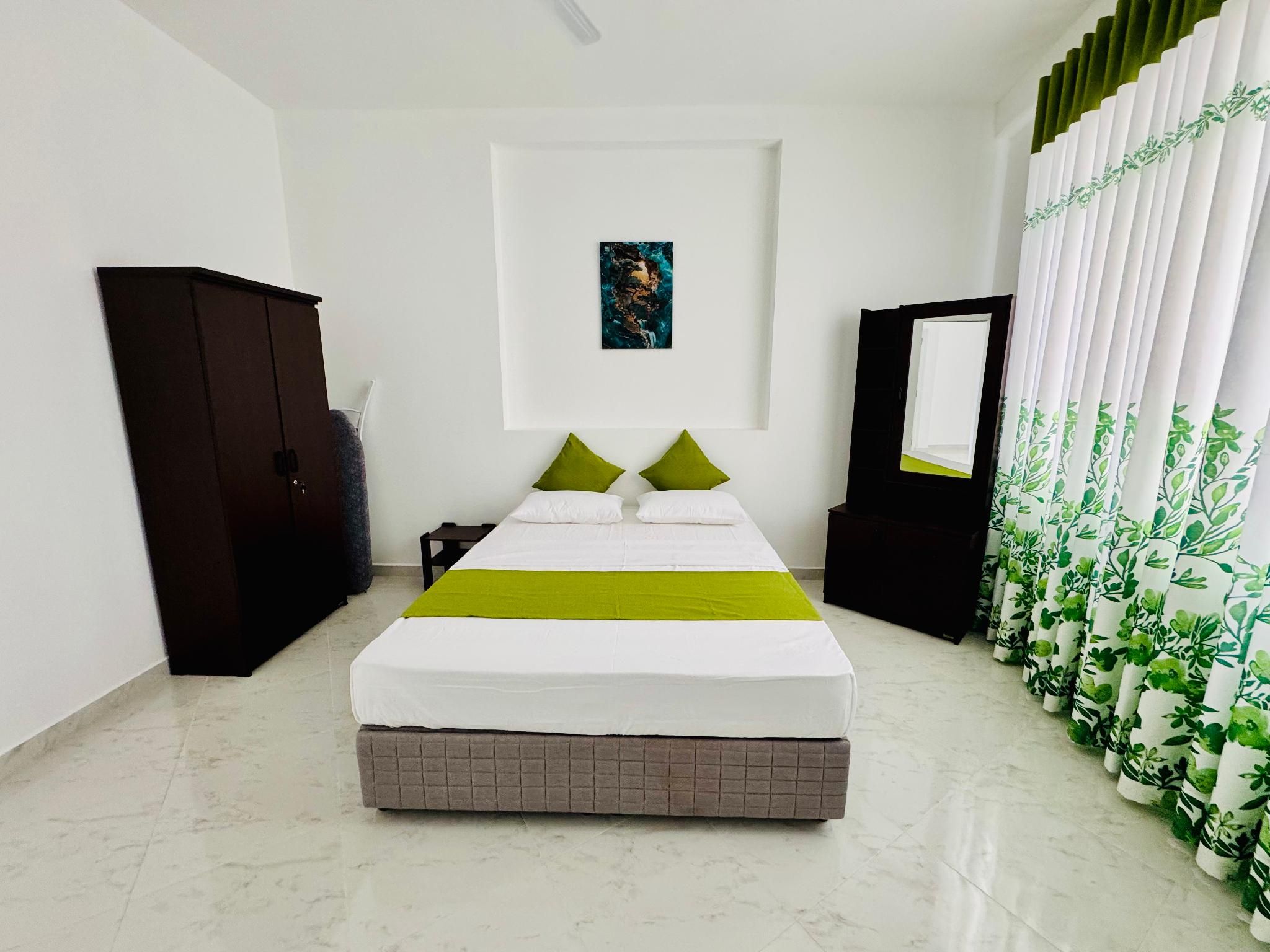 2 Bedroom Deluxe Suite