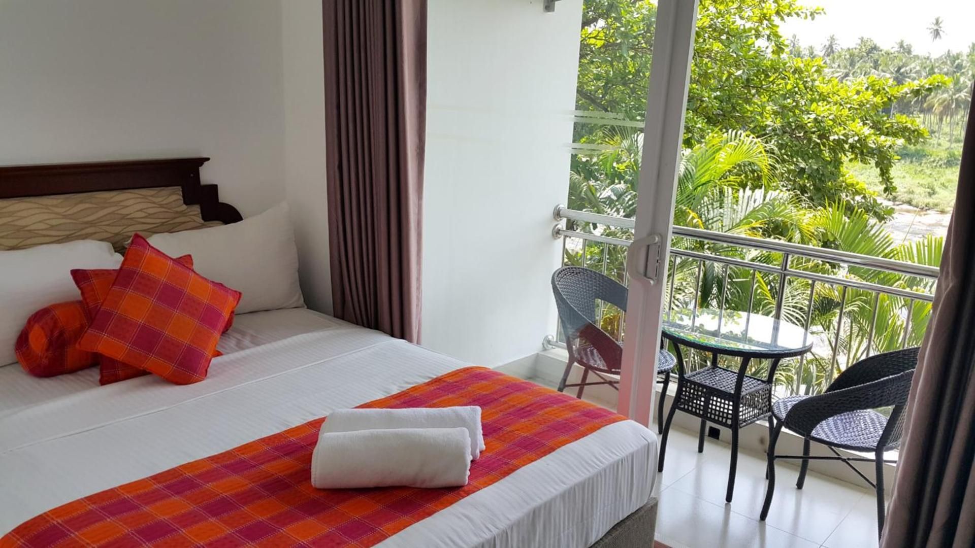 Deluxe Family Room with Balcony - River View