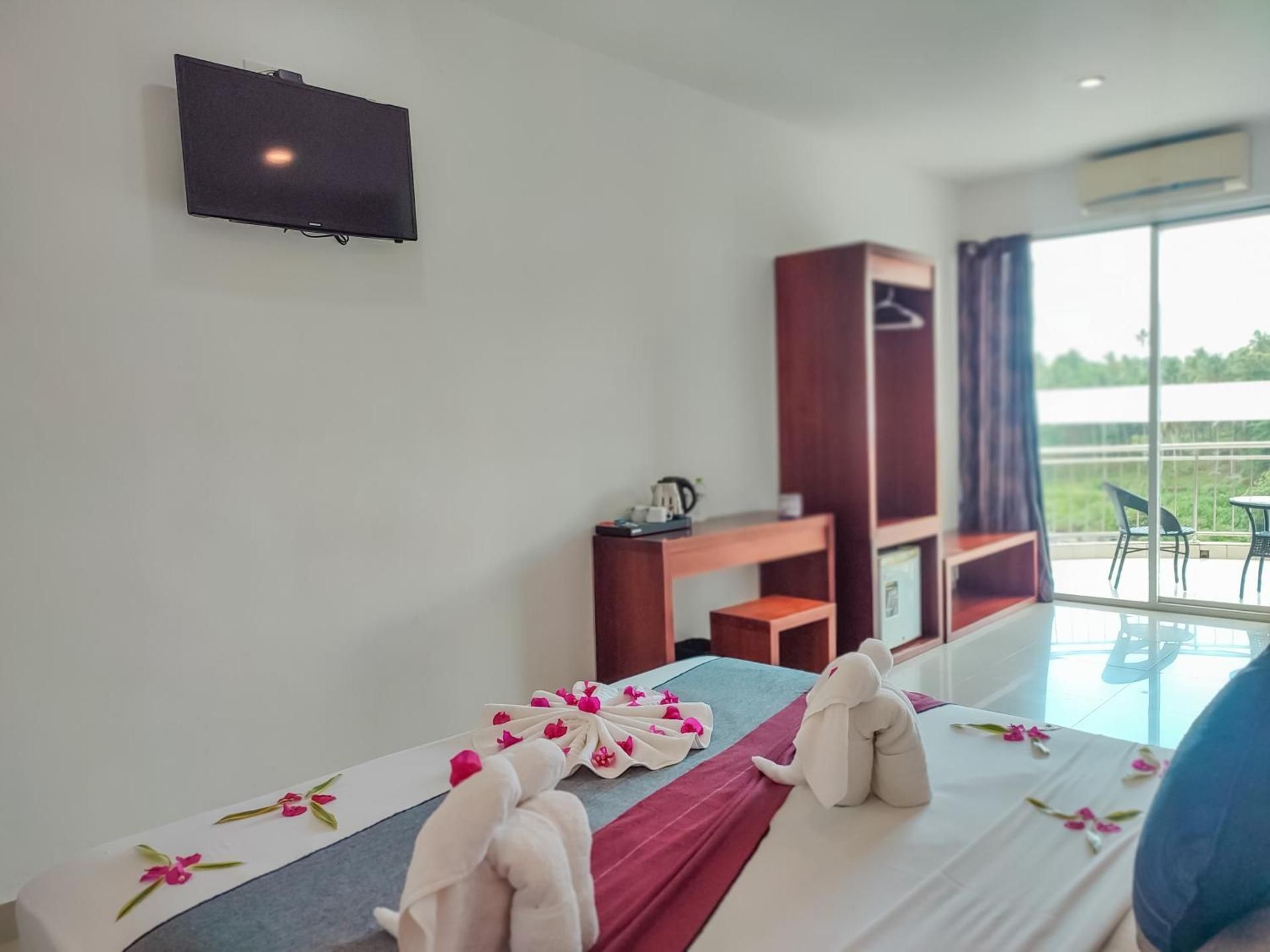 Superior Room with Balcony and River View
