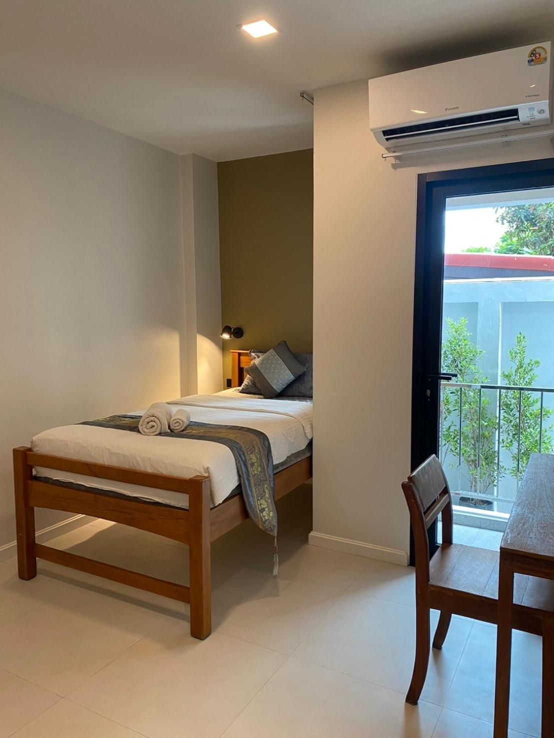 Single Room with Bathroom