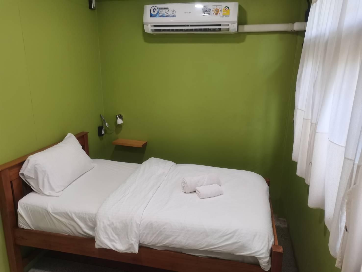Single Room with Window and Private External Bathroom