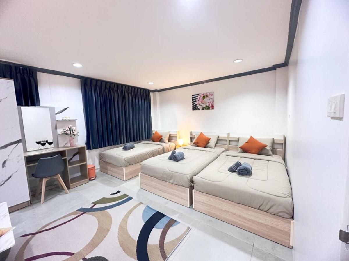 Deluxe Double or Twin Room