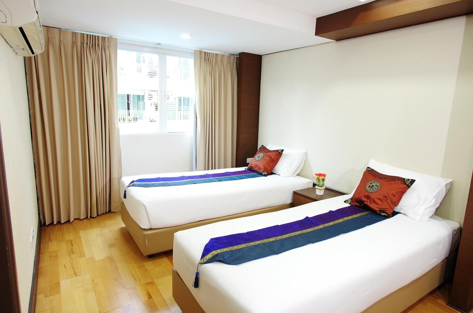 Deluxe Two-Bedroom Apartment