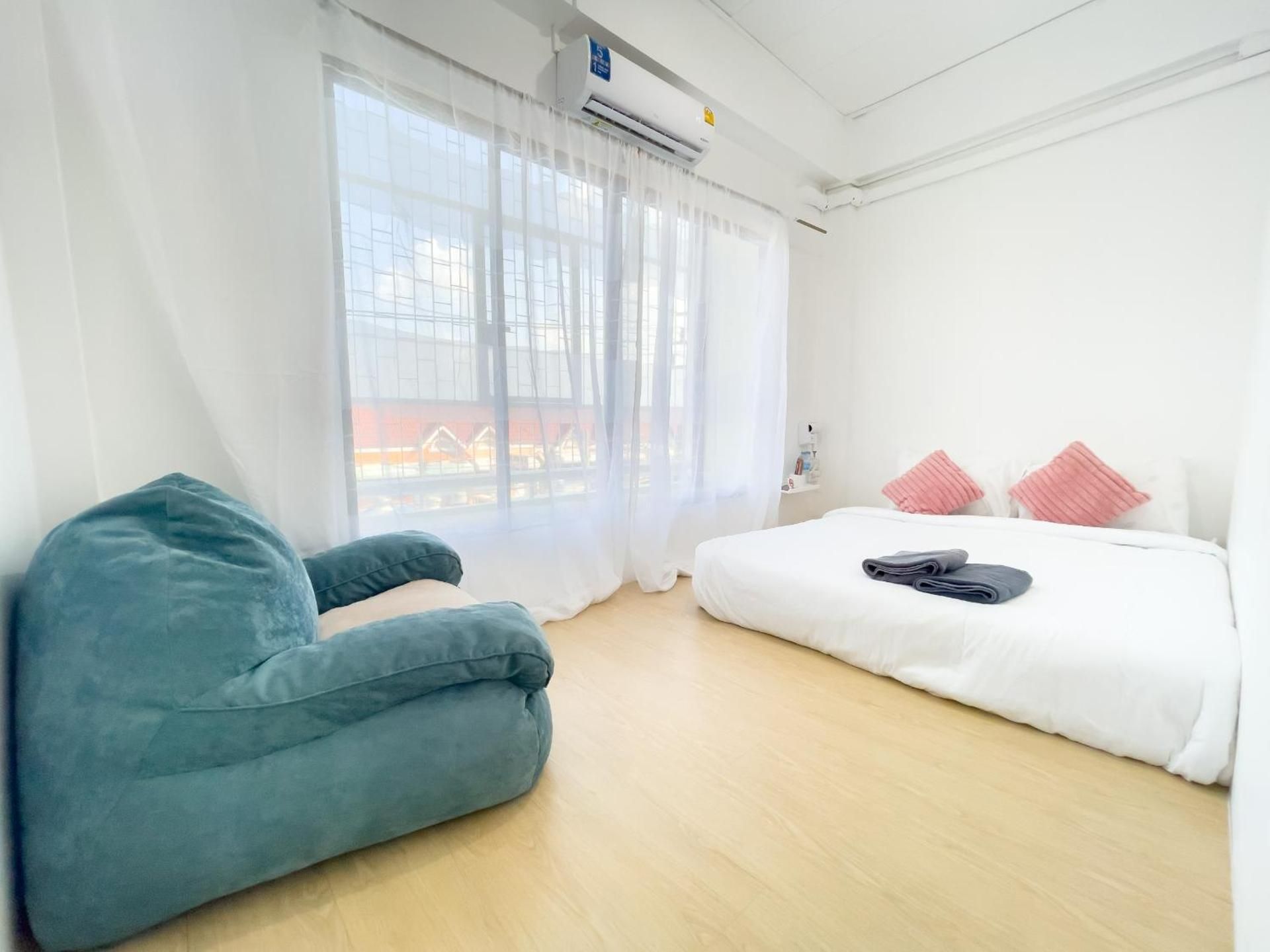 Queen Room