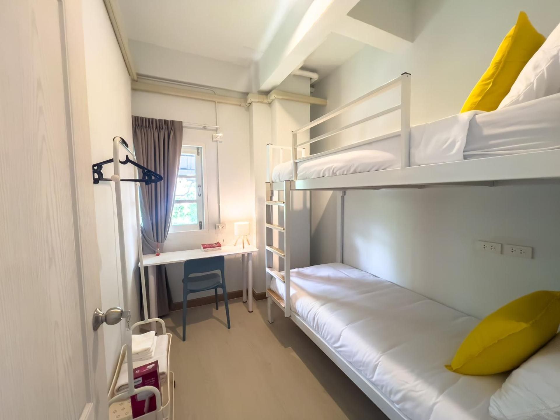 Economy Twin Room