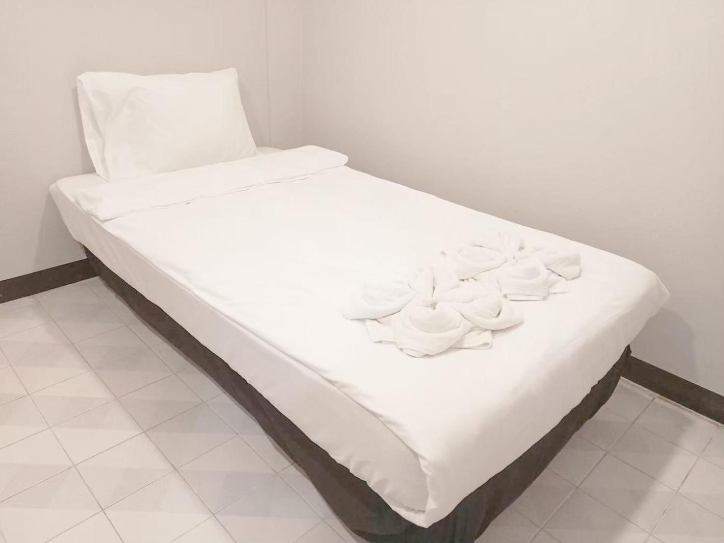 X Mitr Inn Phuket Oldtown