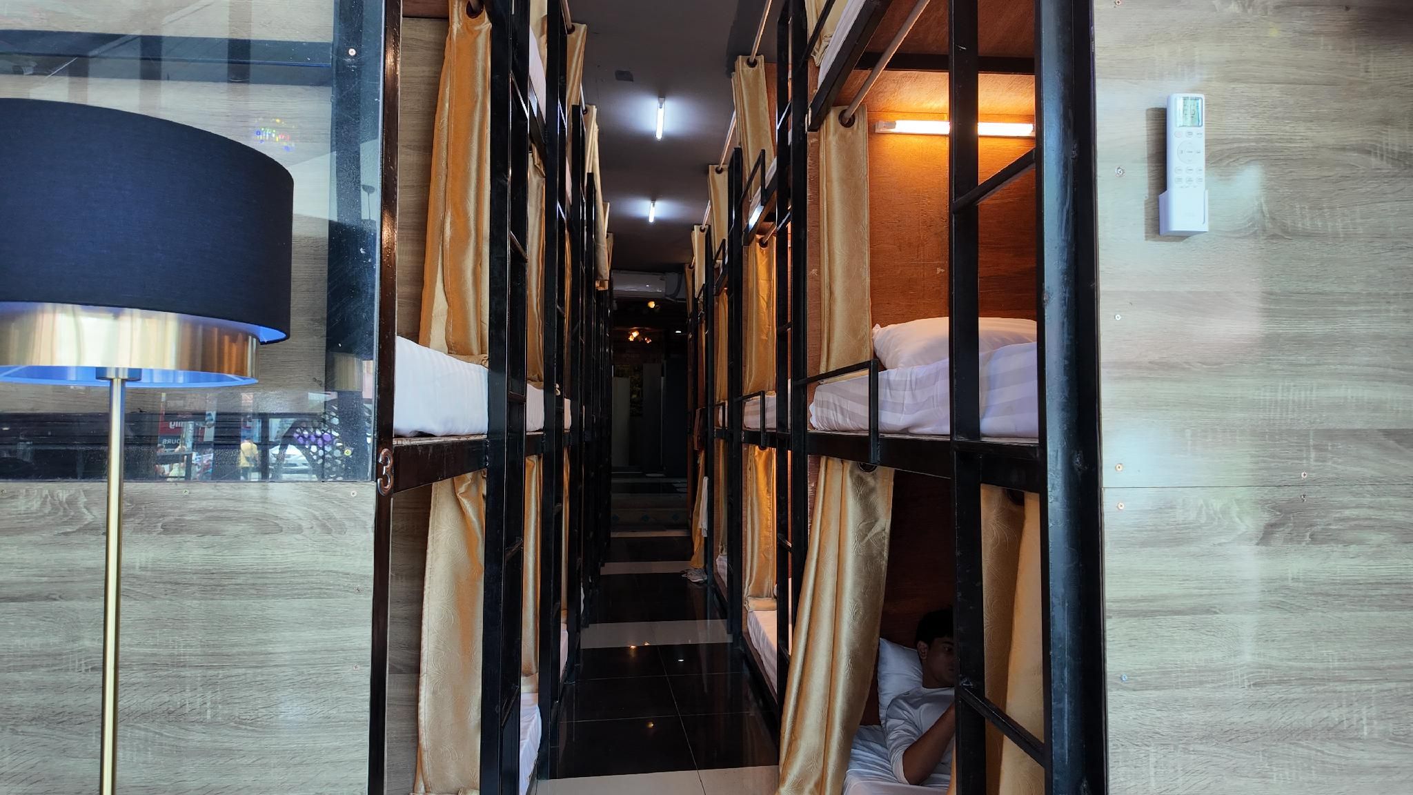 Hangover No 1  Hostel Patong Bunk Bed