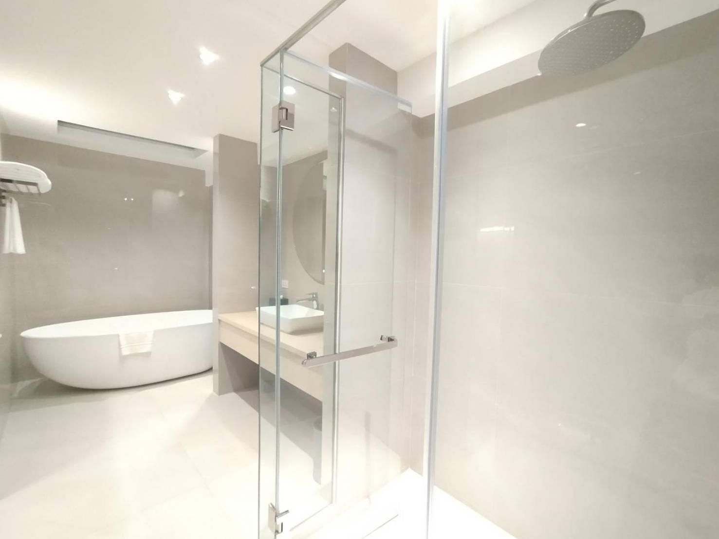 Villa Atchara Hotel Grand Deluxe Double Room 3