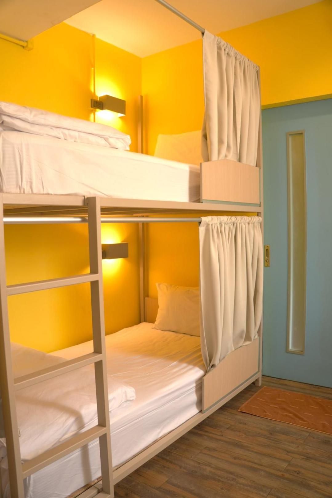 Bed in 6-Bed Mixed Dormitory Room