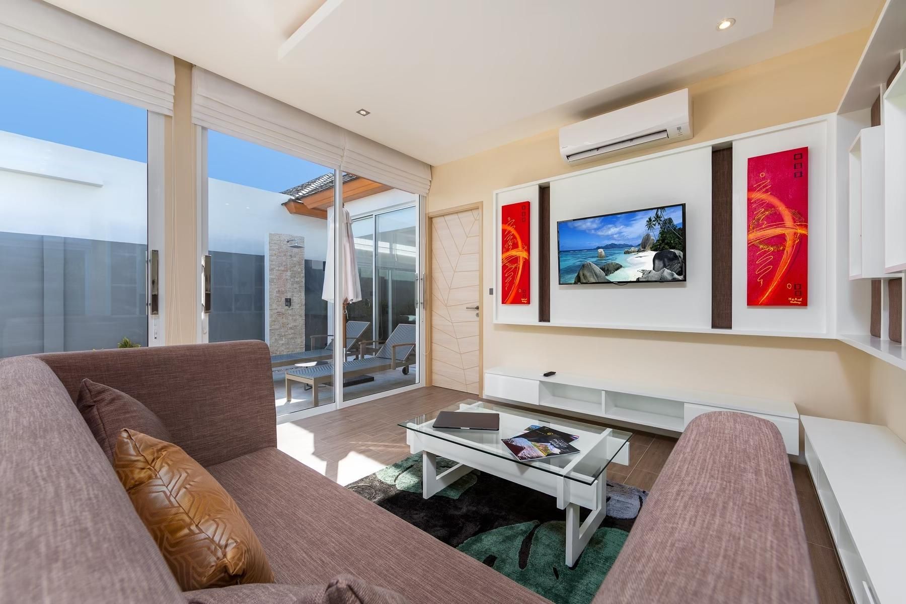 Grand Villa