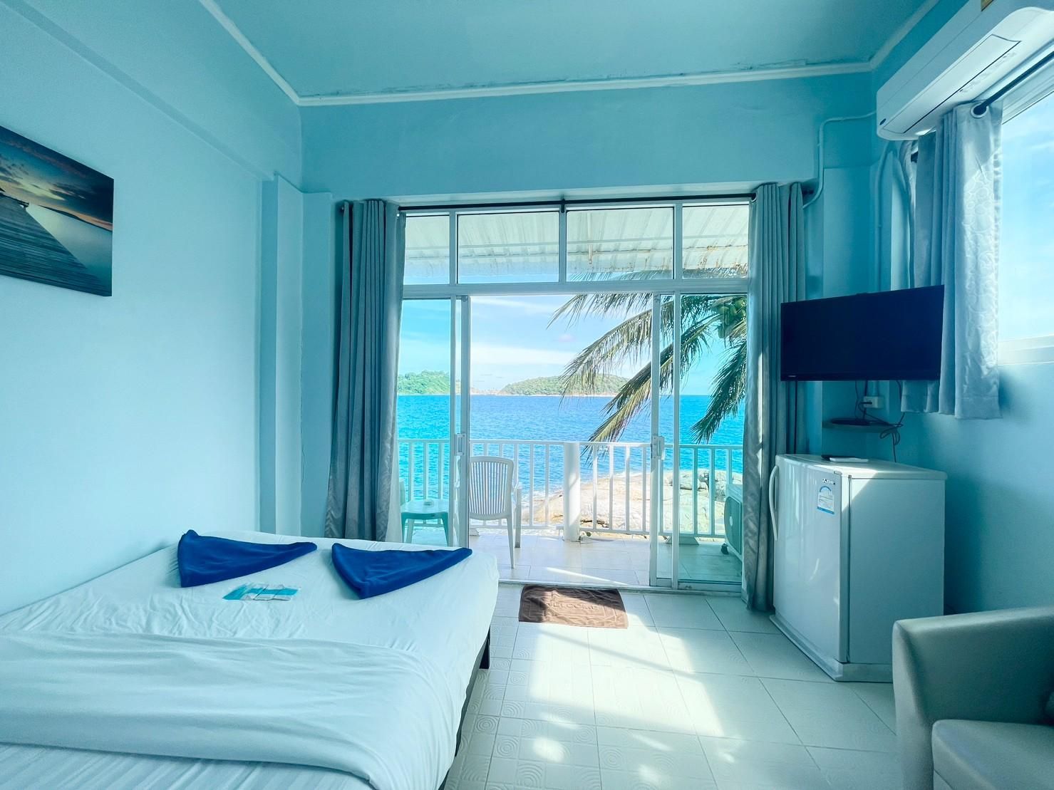 Deluxe Sea View