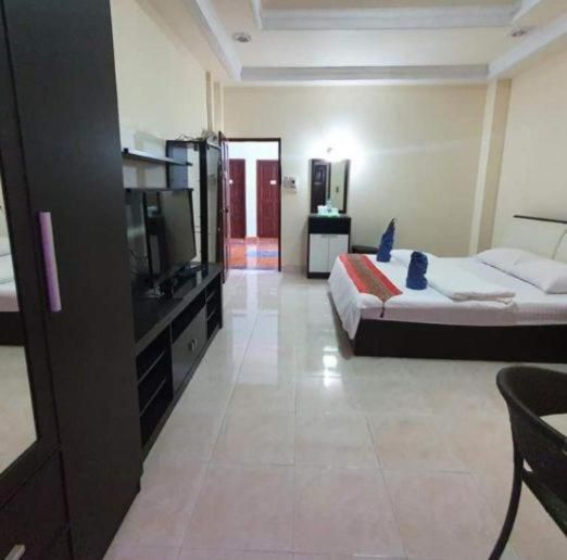 Kasithorn Apartment's & Hotel Deluxe Double Room 3