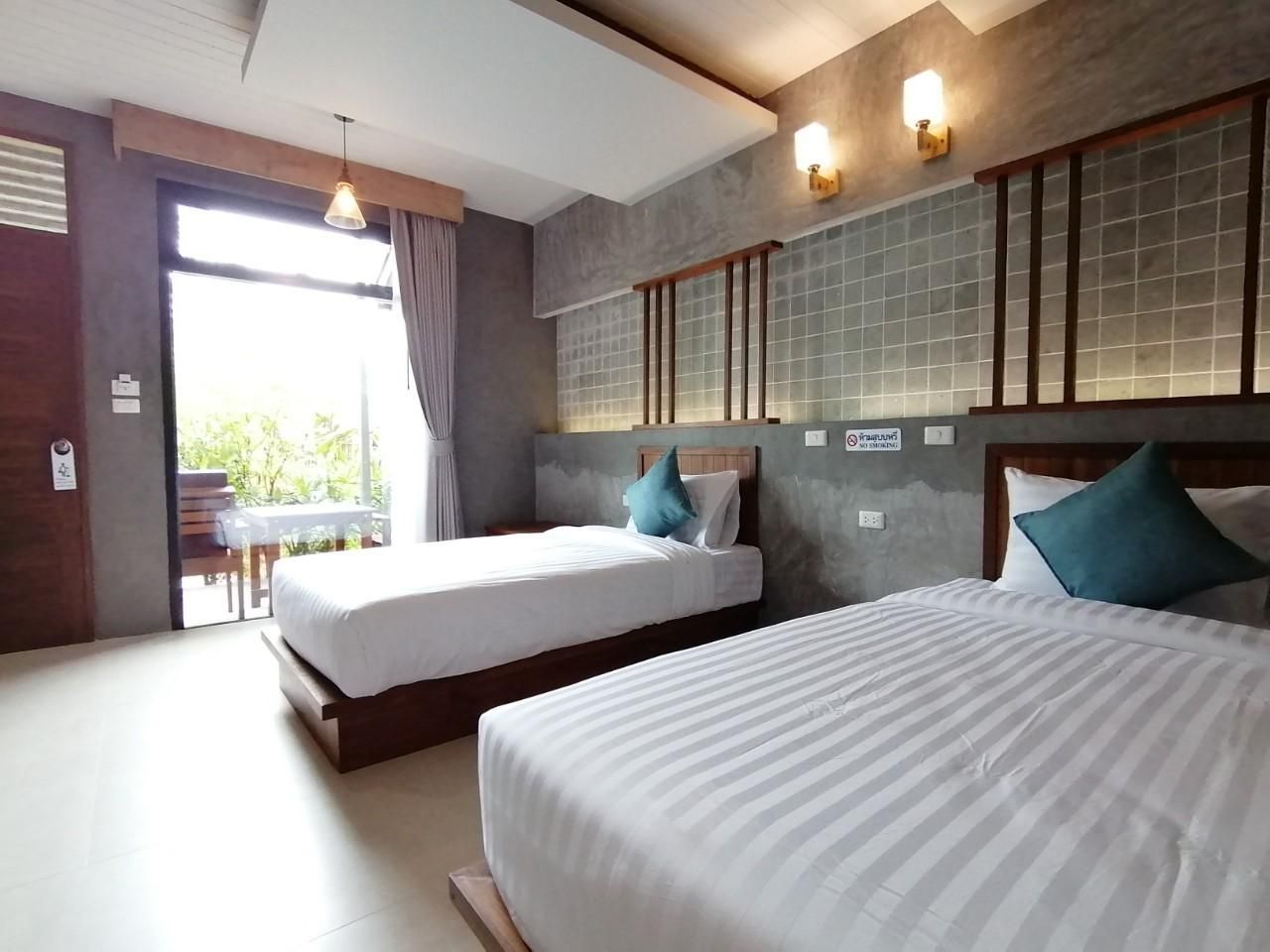 Superior Garden View Twin Room