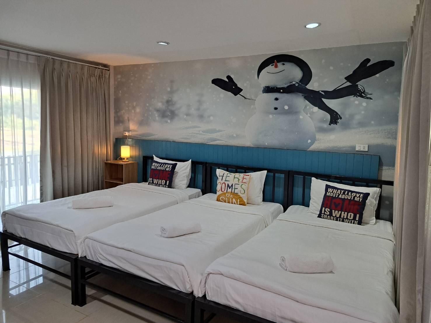 Deluxe Triple Room for 3 People