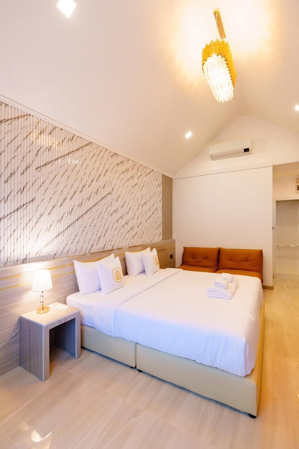 i2resortlampang Superior Queen 2