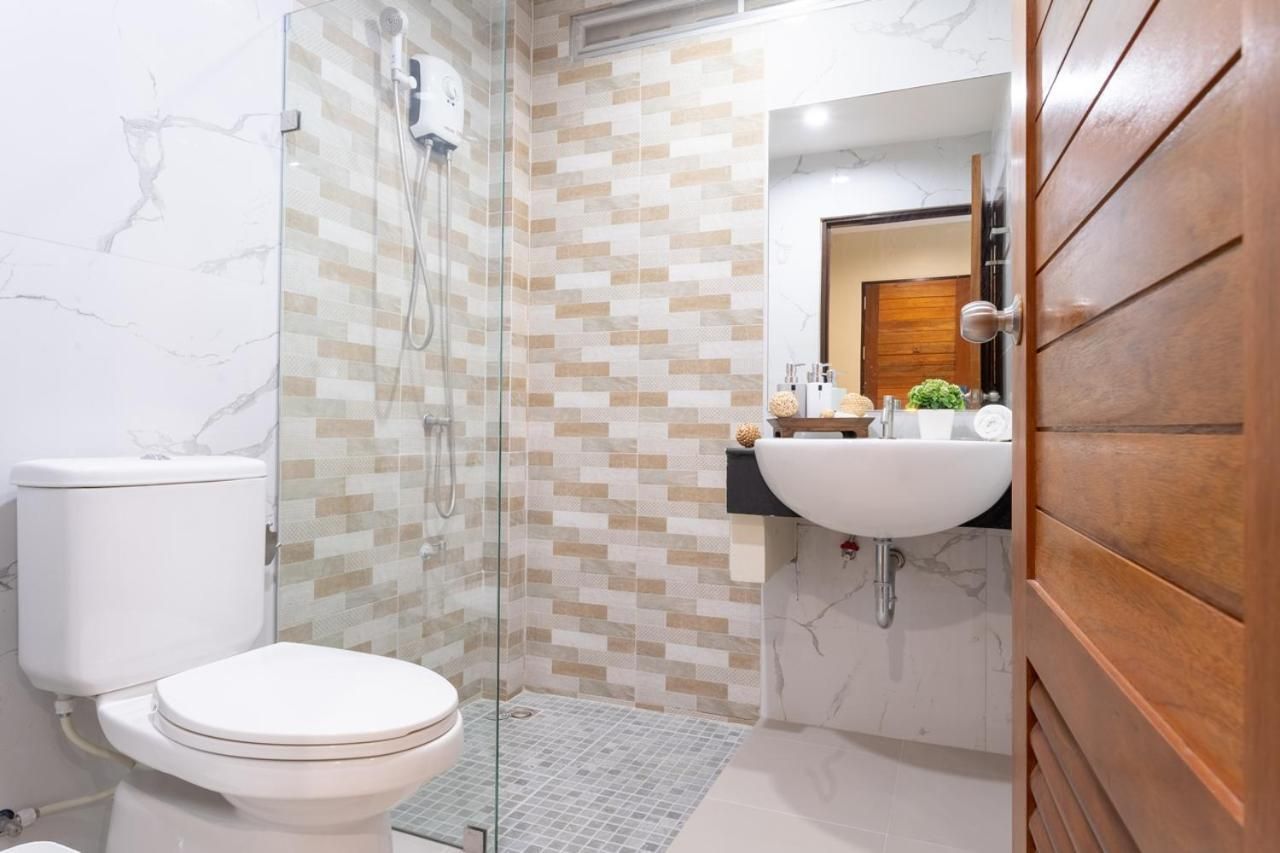 SJ Miracle Hotel Standard Room 3