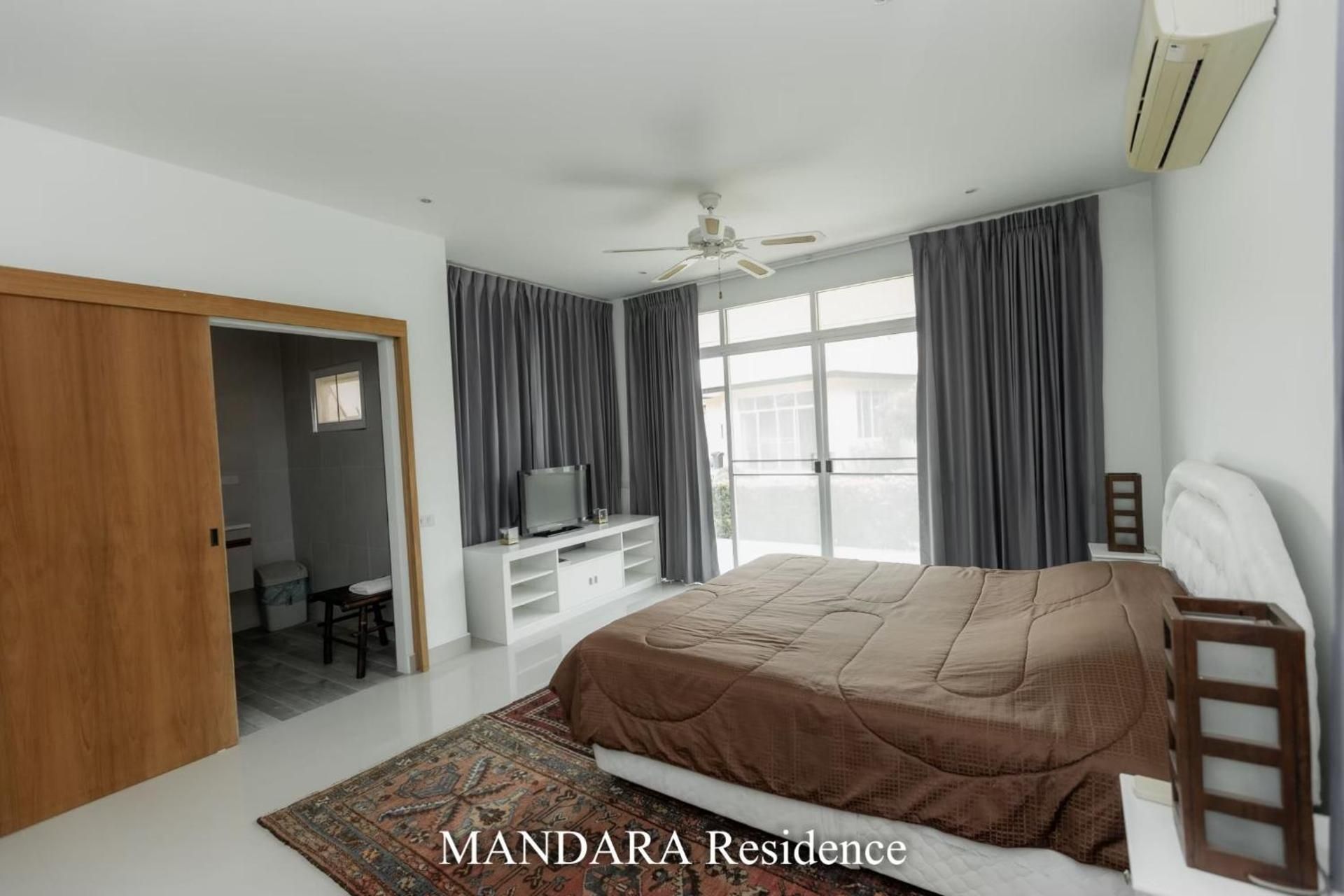One-Bedroom Villa