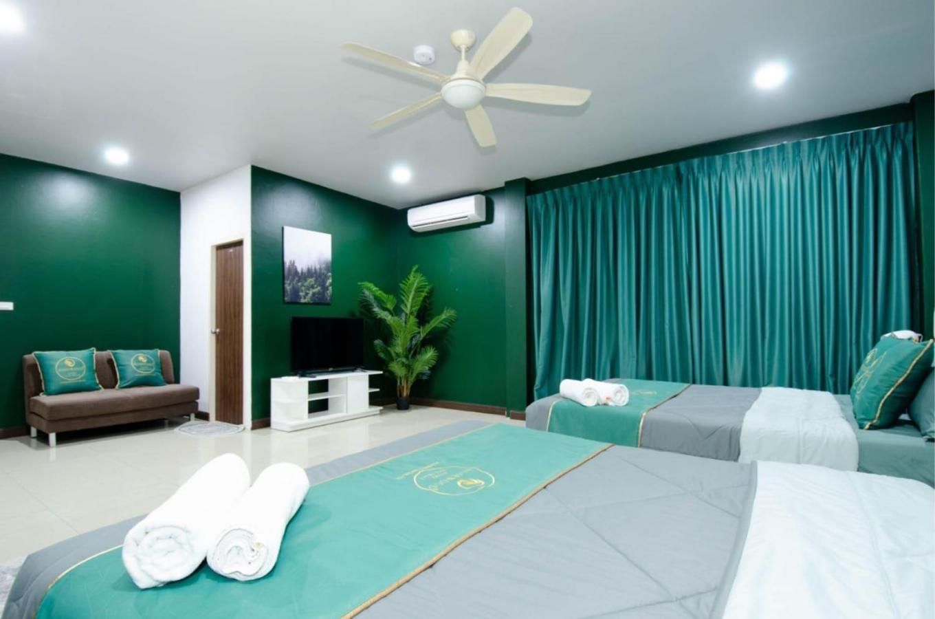 The Ace 6 Bedroom 6 Bathroom Villa With Free Bills Private Villa