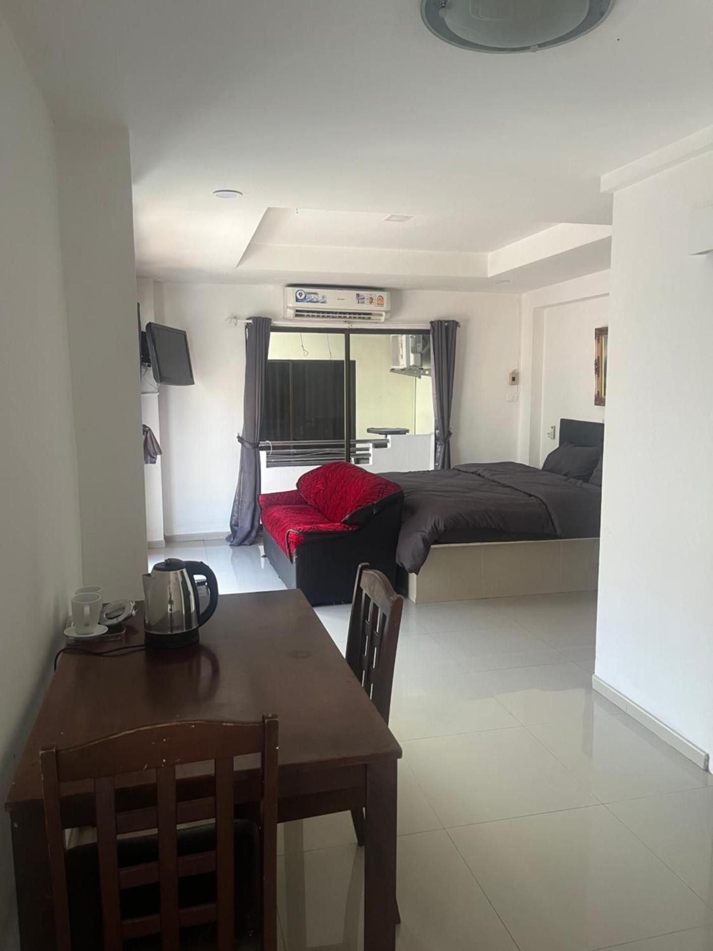 Queen Room with Balcony