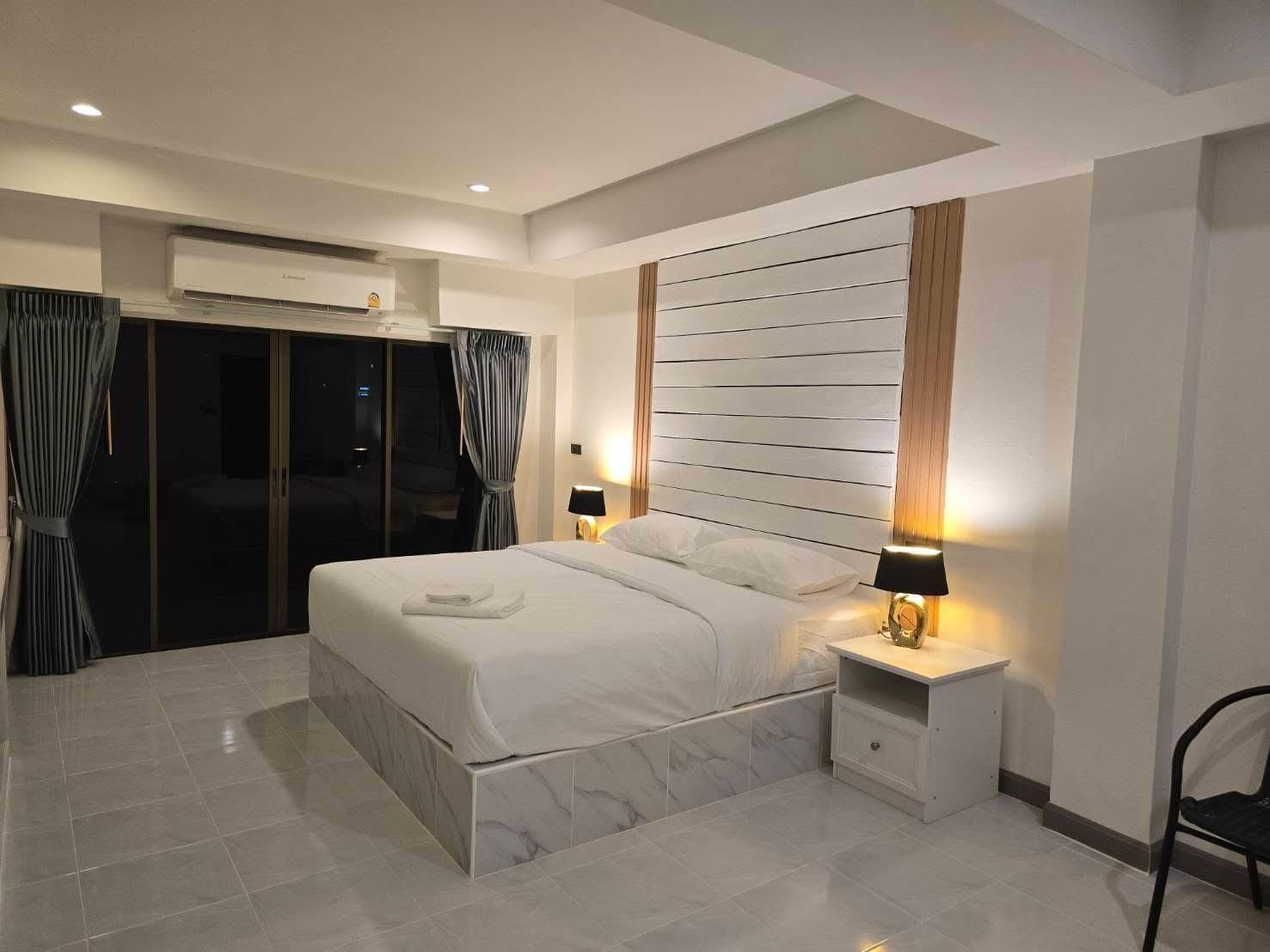1 Bedroom Superior