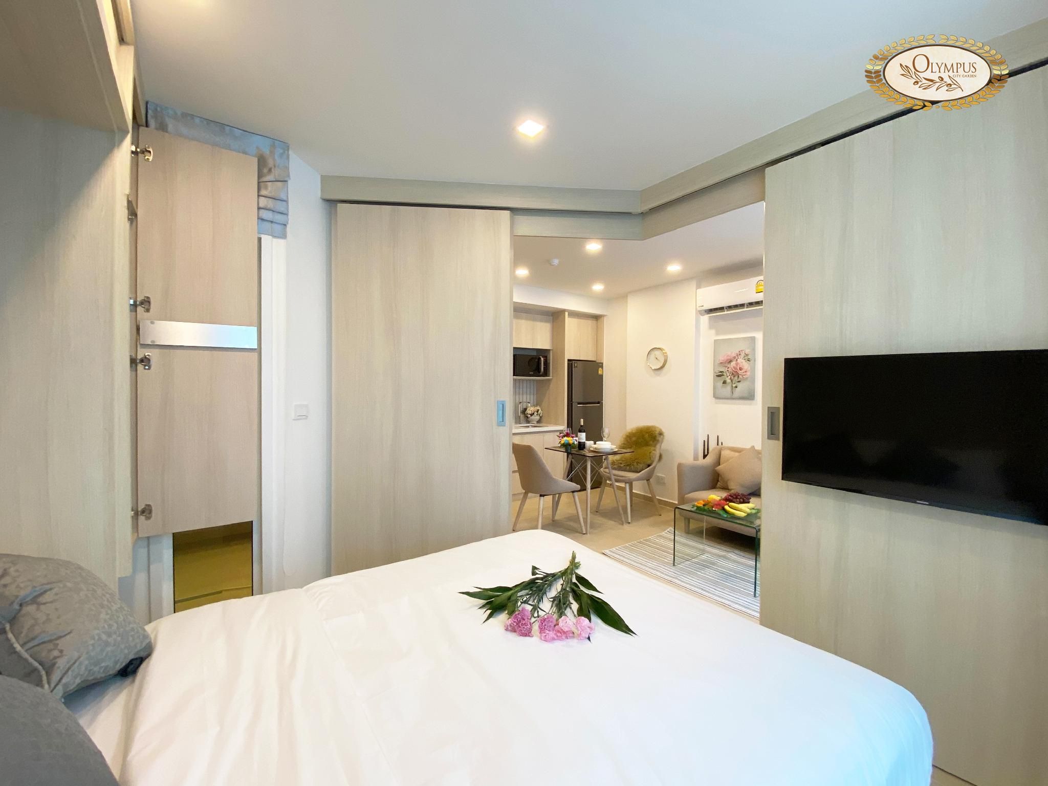One Bedroom Deluxe