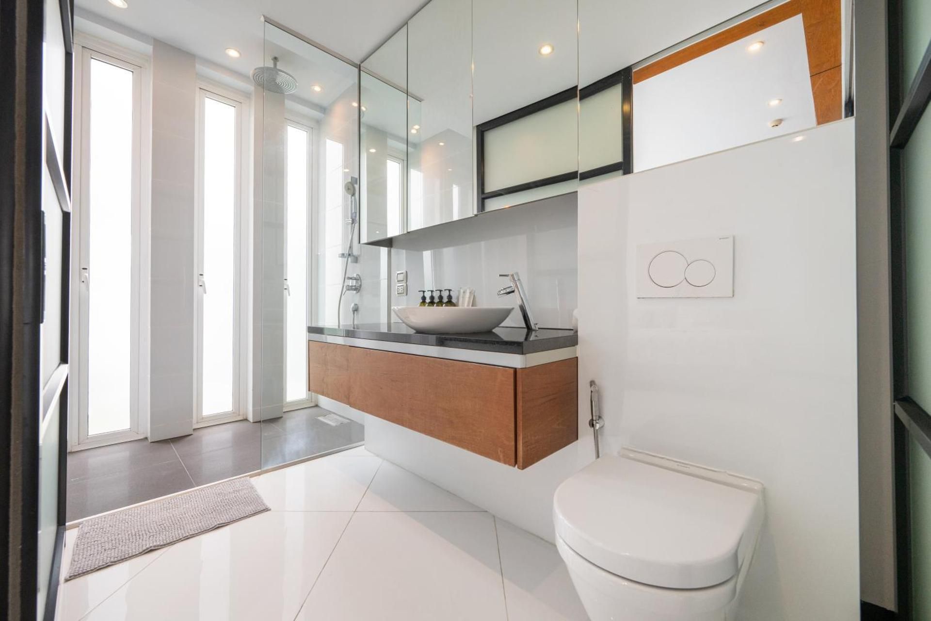 Two-Bedroom Apartment - Oceanfront