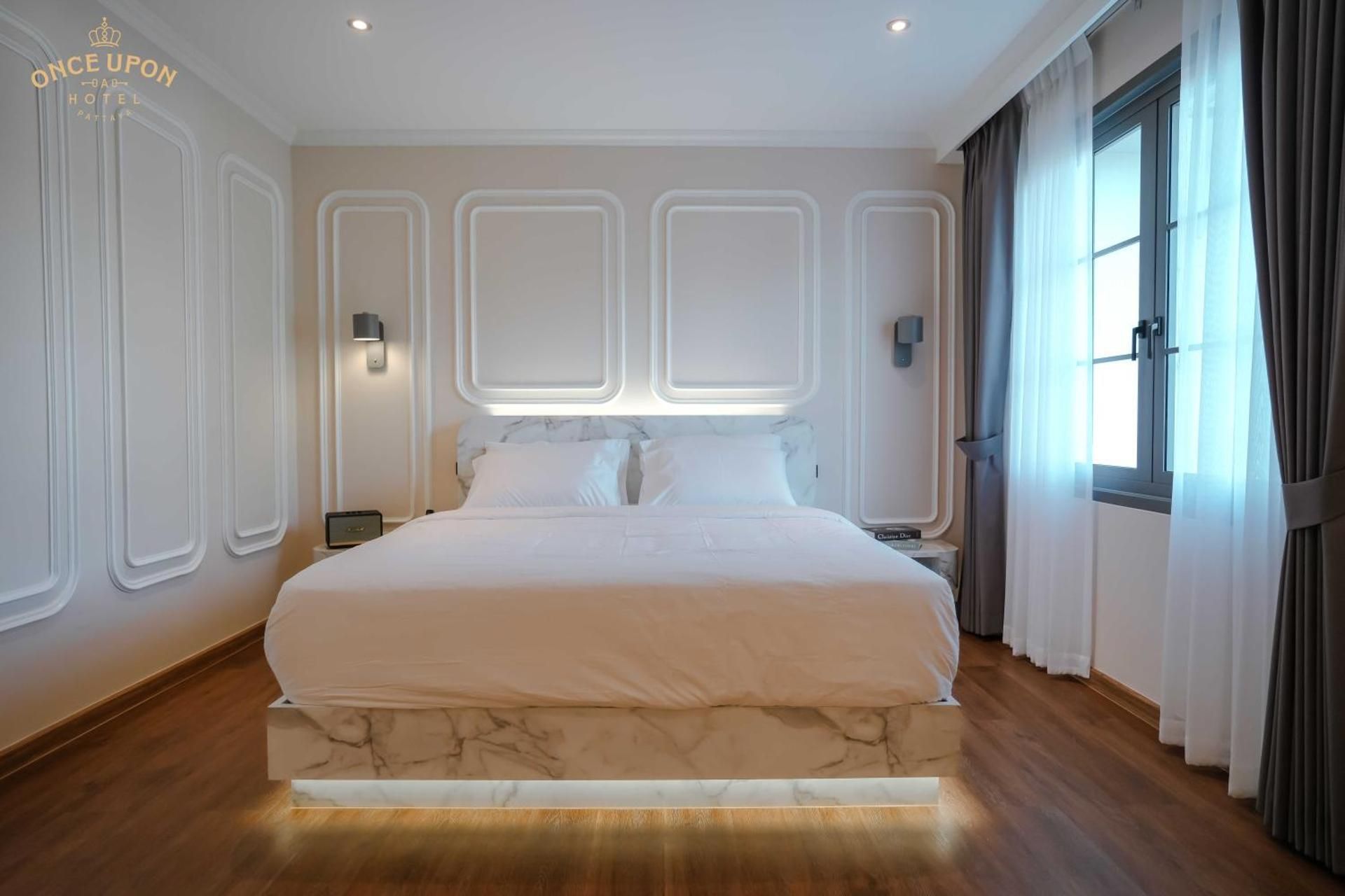 Deluxe Double Room with Bath