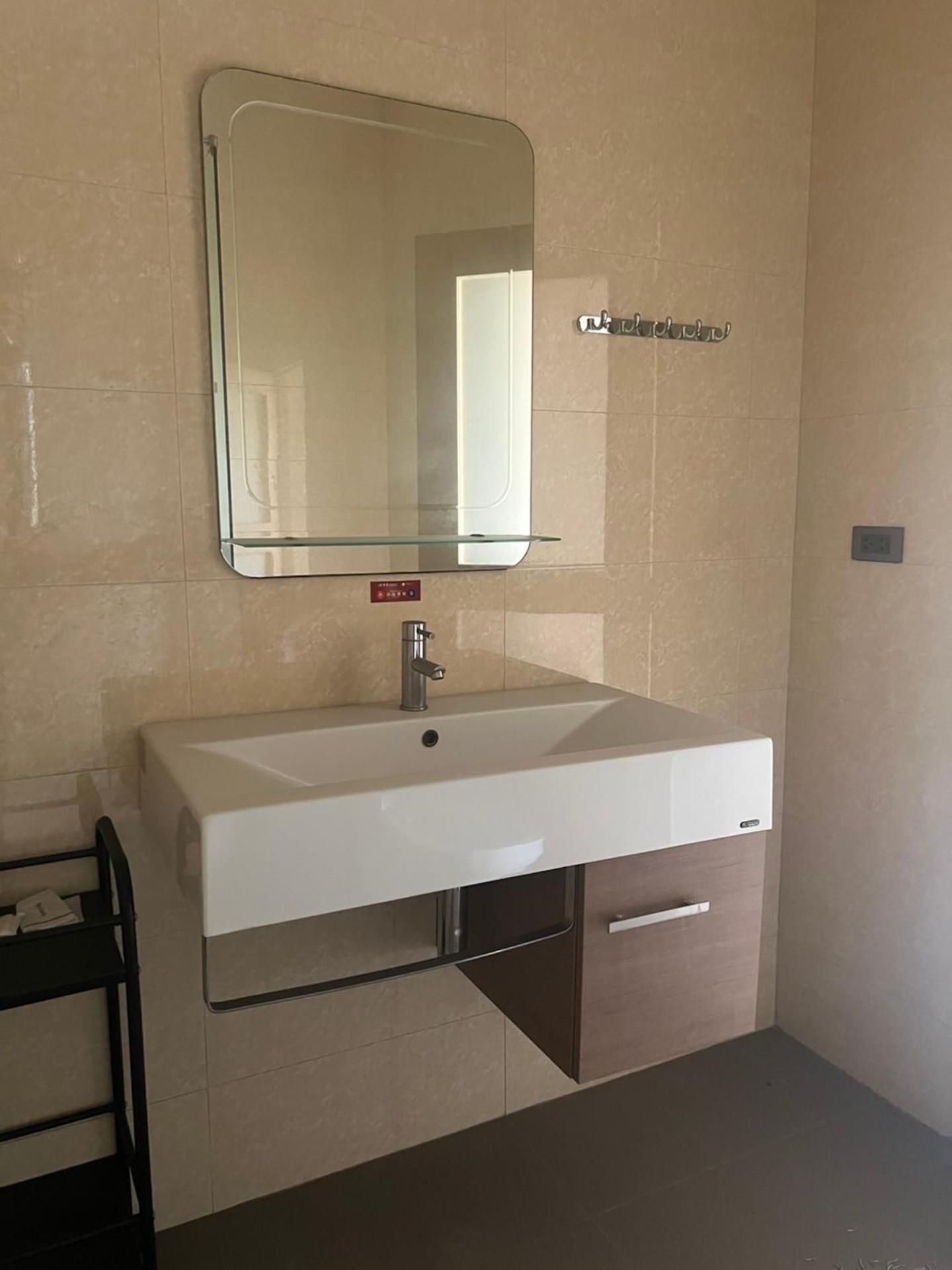 Jomtien Sands Residence Triple Room with Sea View