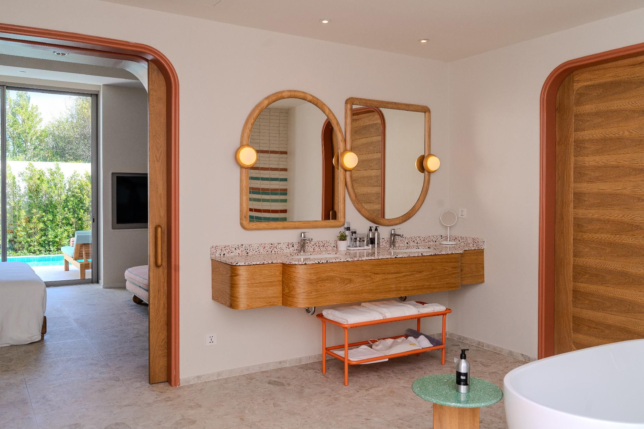 Deluxe One Bedroom Suite with Private Pool