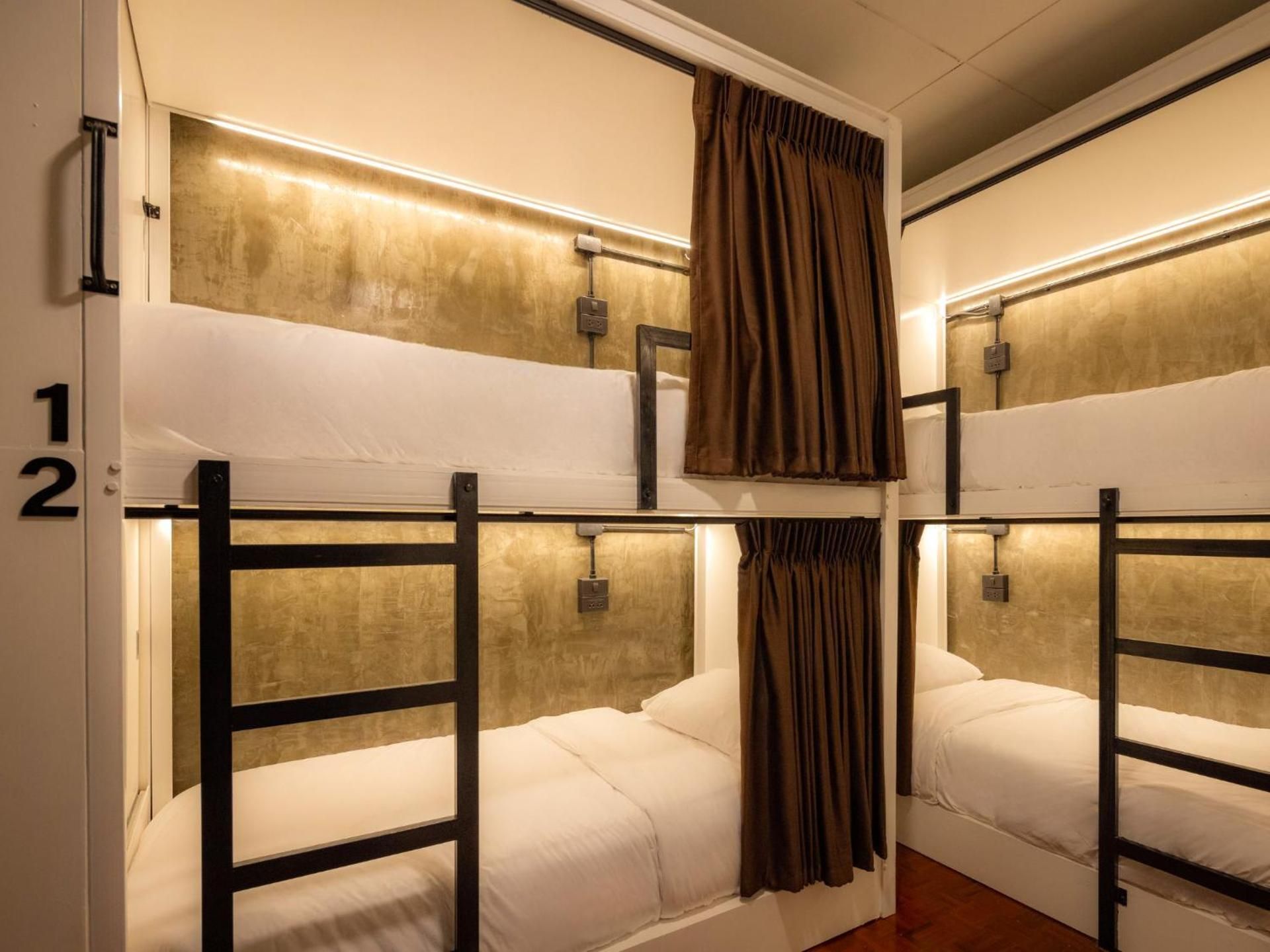 Bed in 4-Bed Mixed Dormitory Room