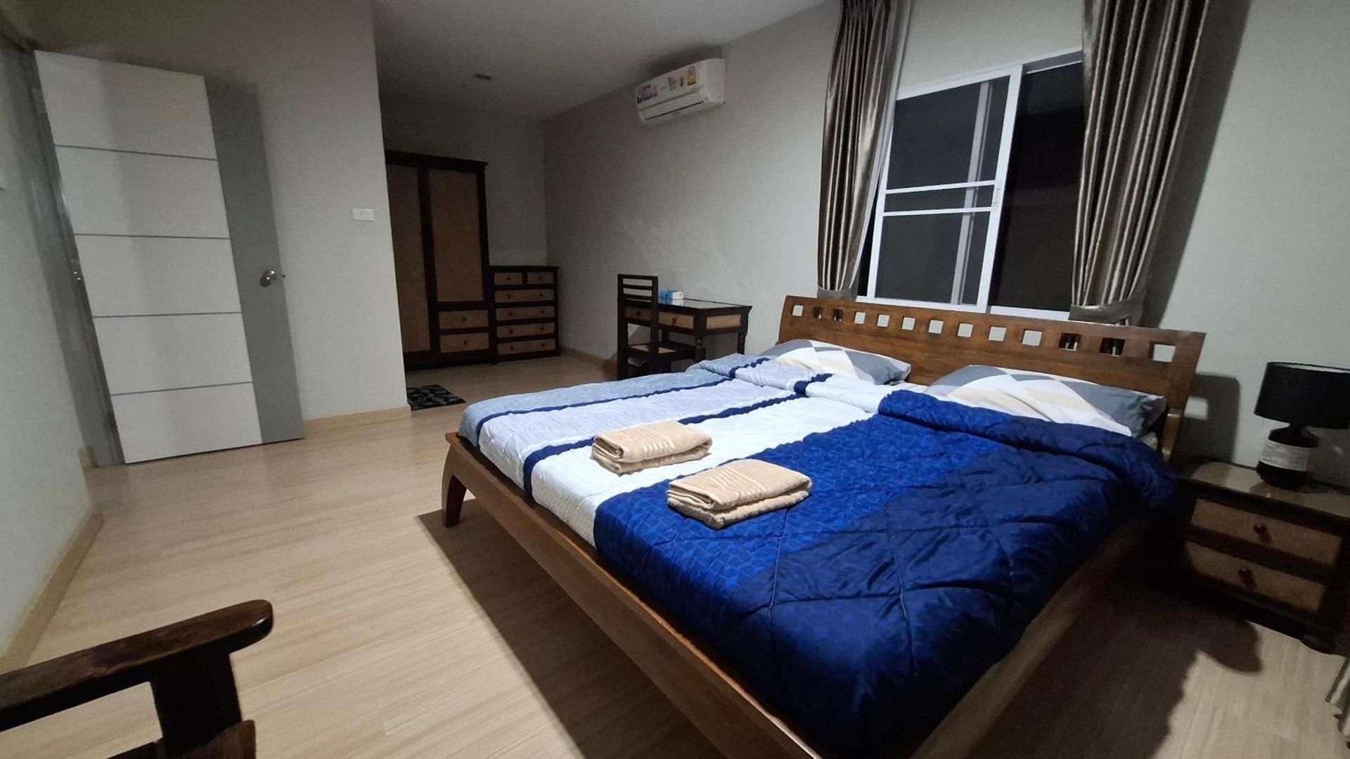 A,B house Chiangmai Three-Bedroom Home