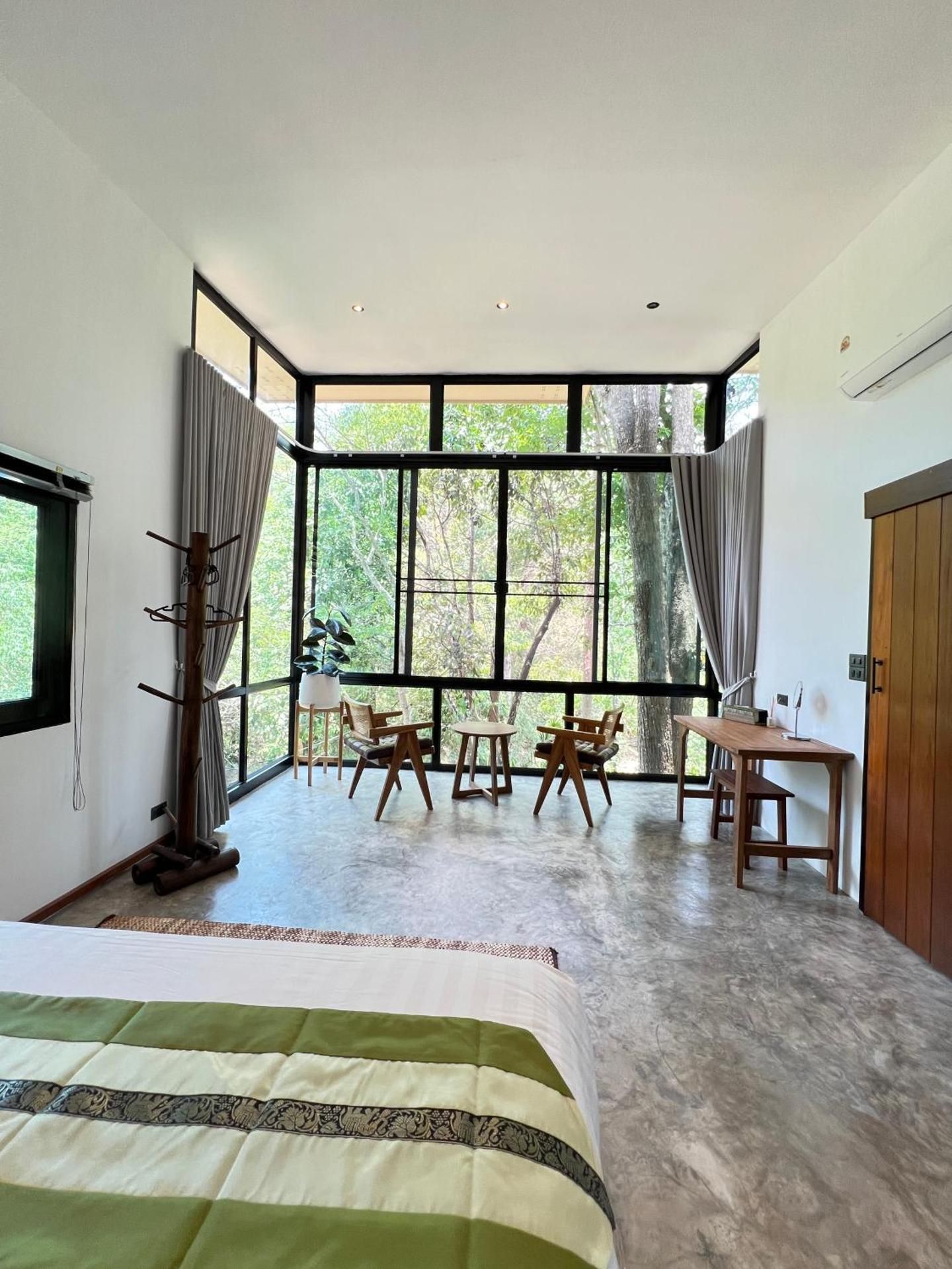 Plern Malee Resort Double Room with Garden View 2