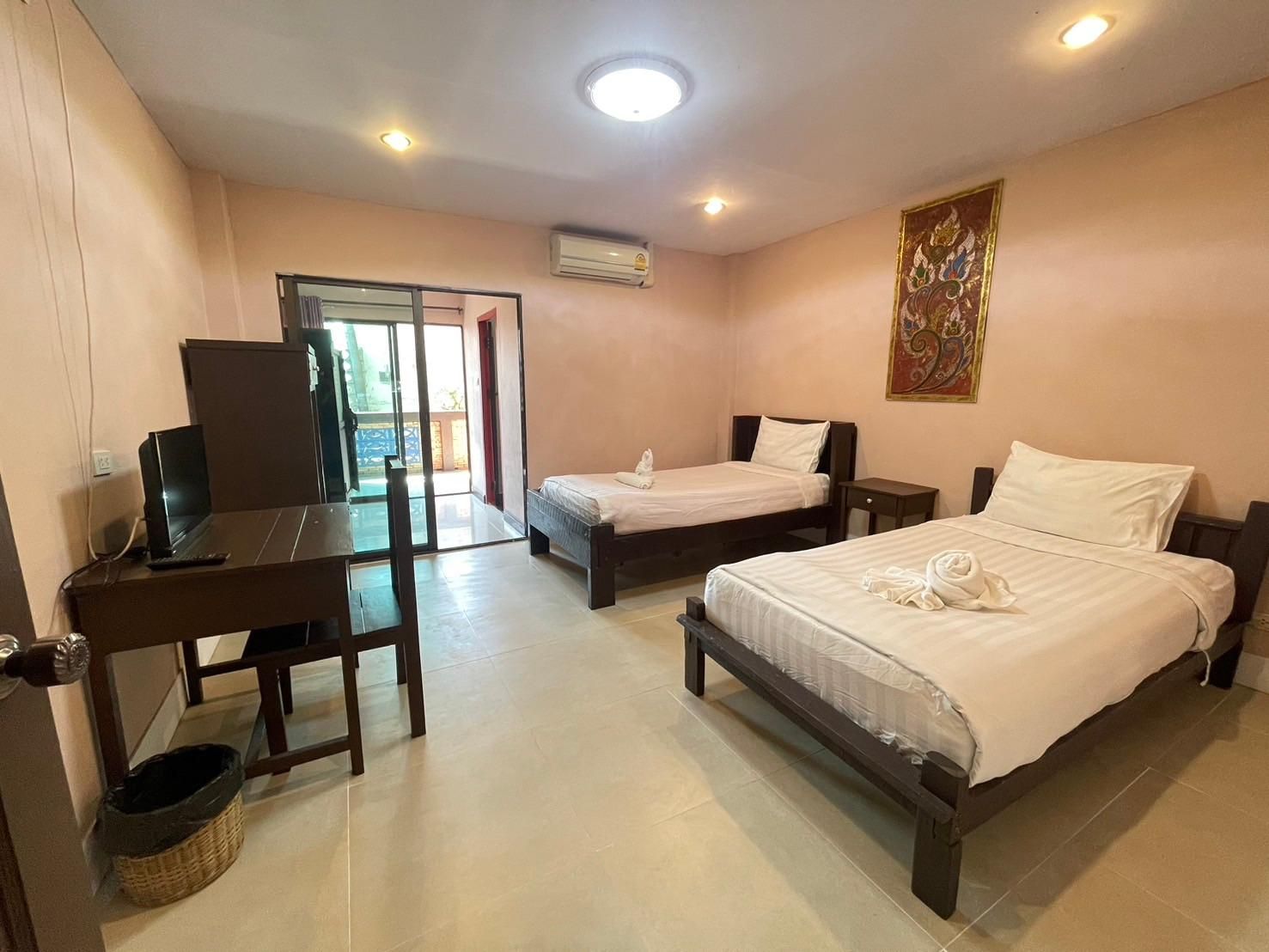 Deluxe Triple Room for Three People