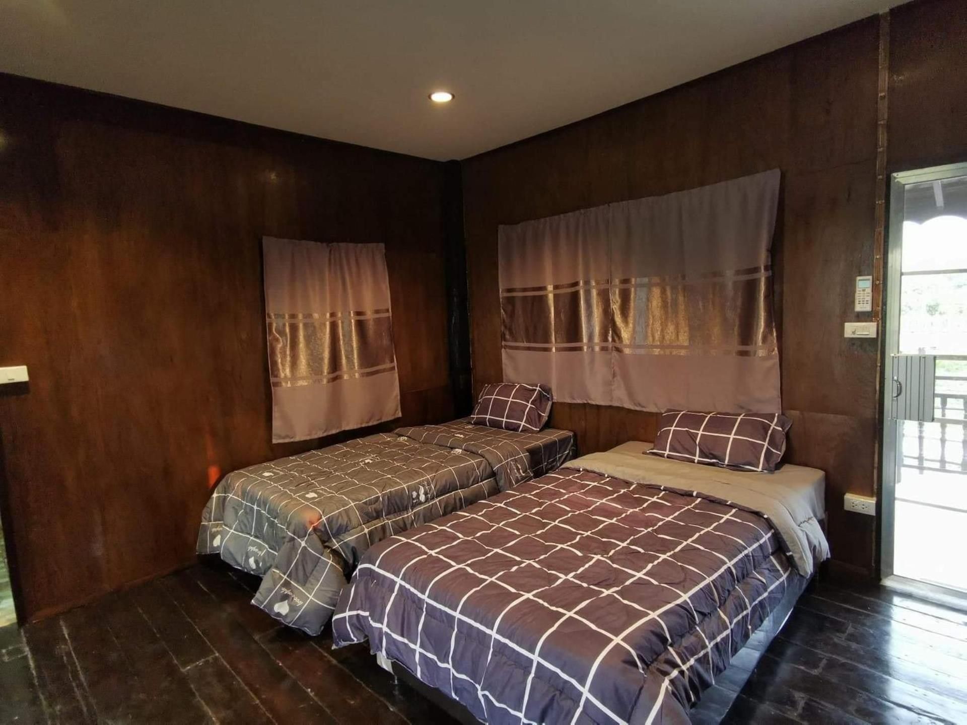 Twin Room with Balcony