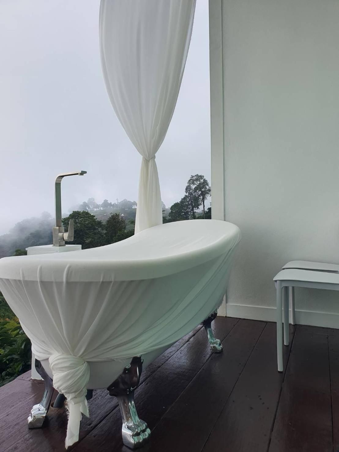 Deluxe Double Room with Bath