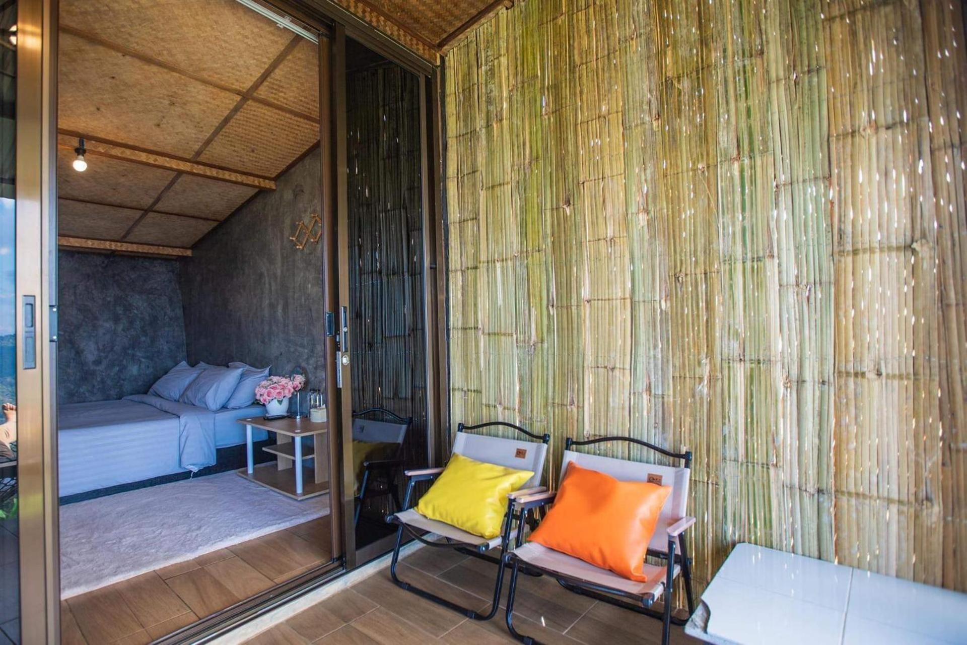 Queen Room with Balcony