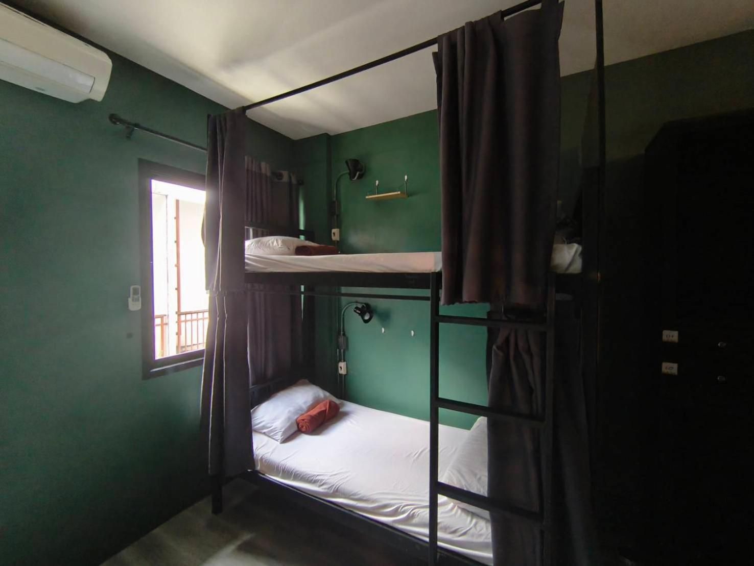 Bed in 6-Bed Mixed Dormitory Room