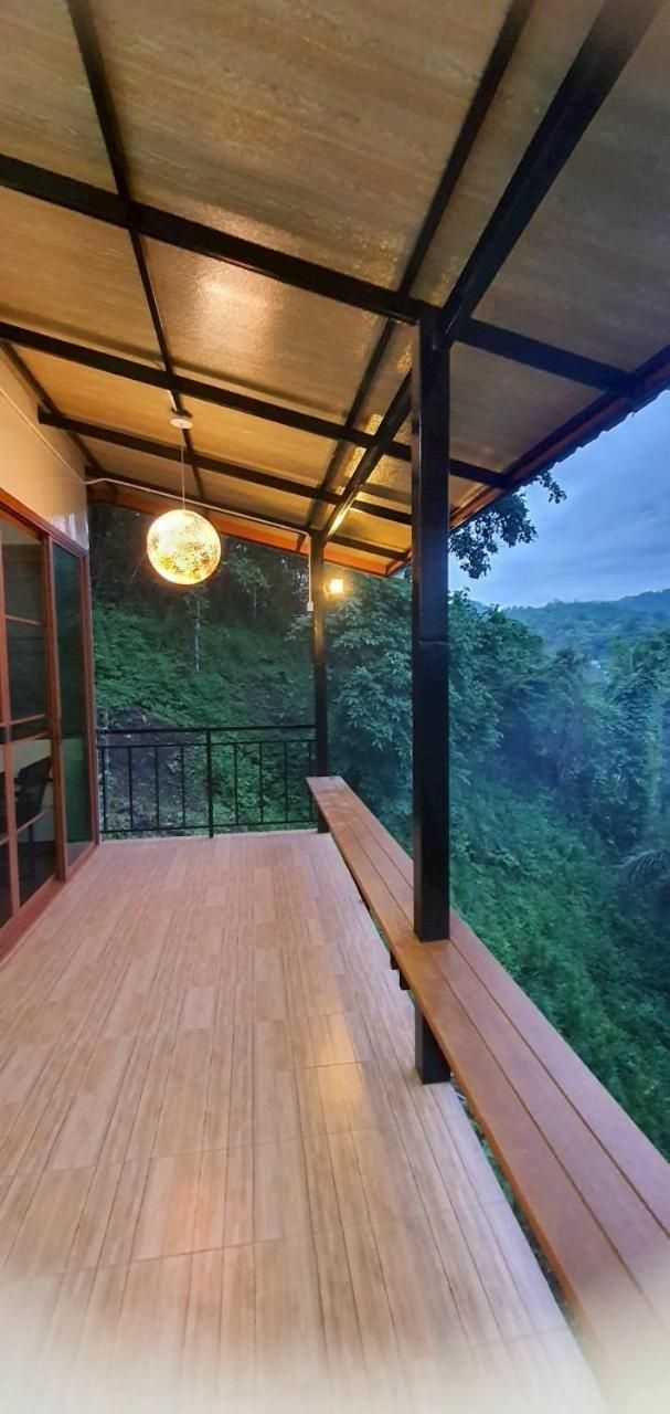 King Room with Mountain View