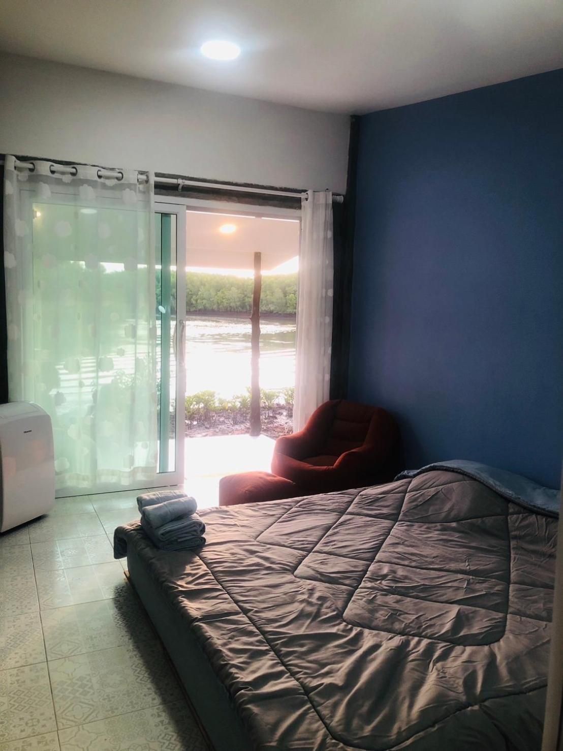 Deluxe Double Room with Balcony and Sea View