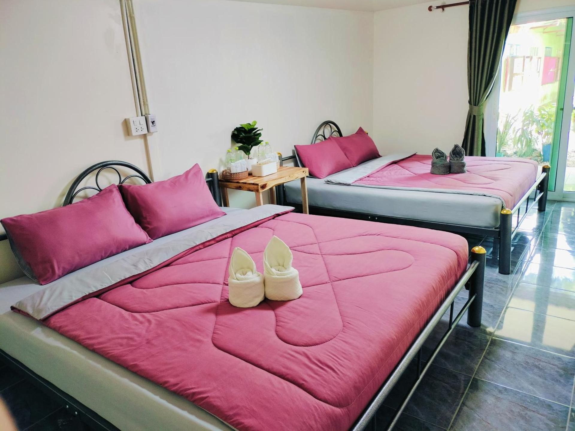 Quadruple Room with Garden View