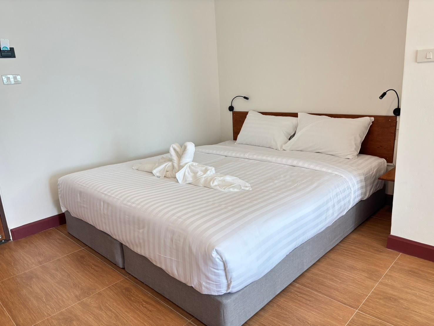 Sea View King Room with Balcony