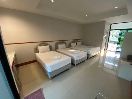 Baan Bua River View Resort Family Deluxe 3