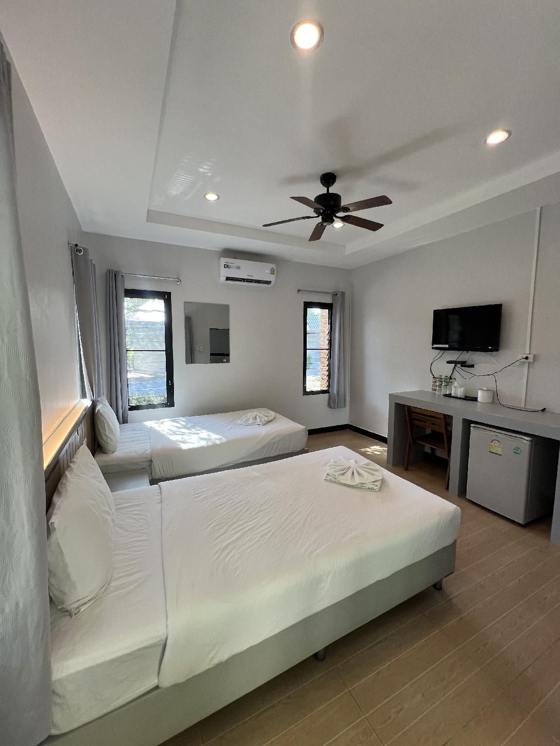 Baan Bua River View Resort Semi Double Non-Smoking 2