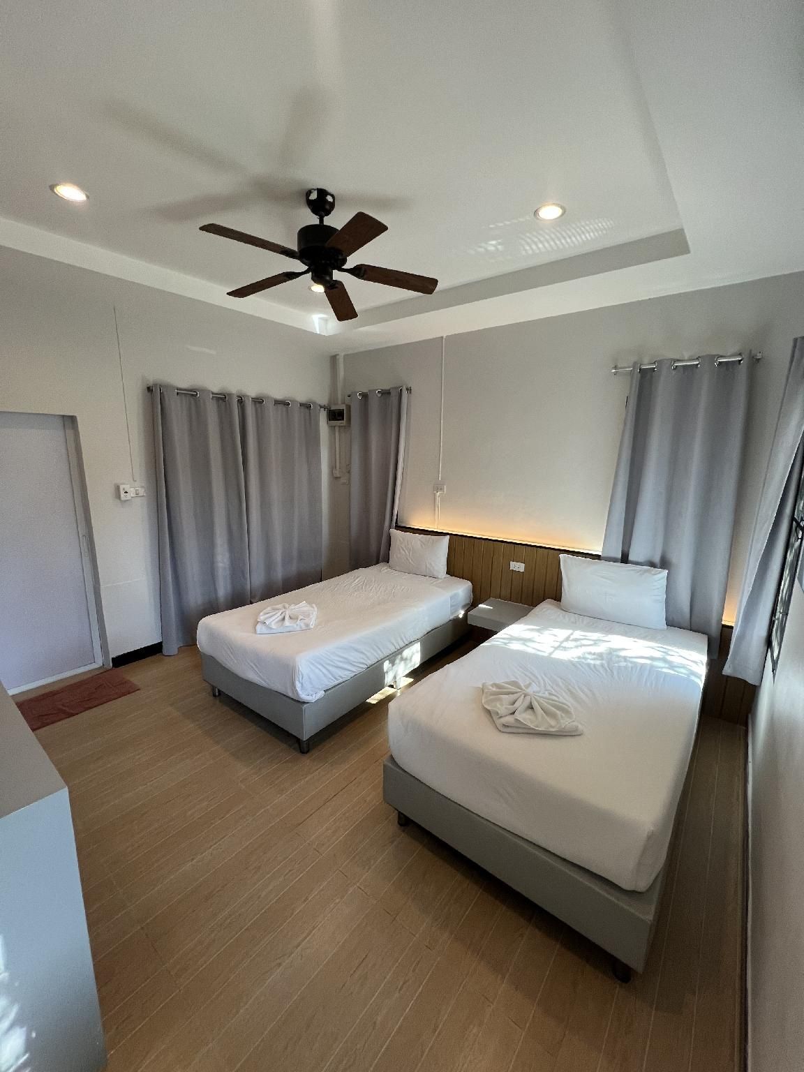 Baan Bua River View Resort Semi Double Non-Smoking