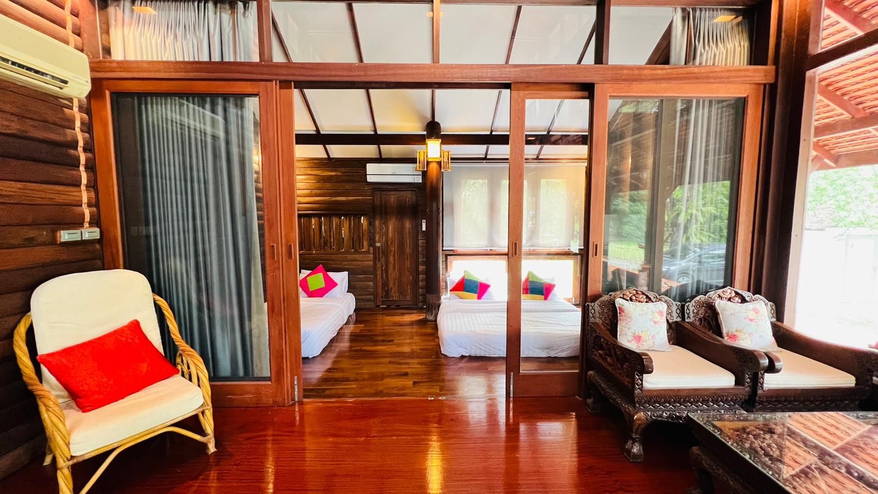 Deluxe Villa