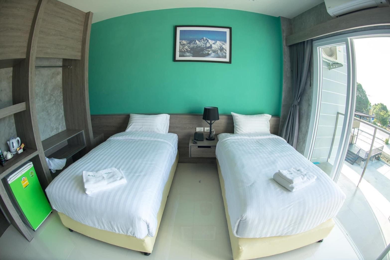Deluxe Room with 2 Twin Beds