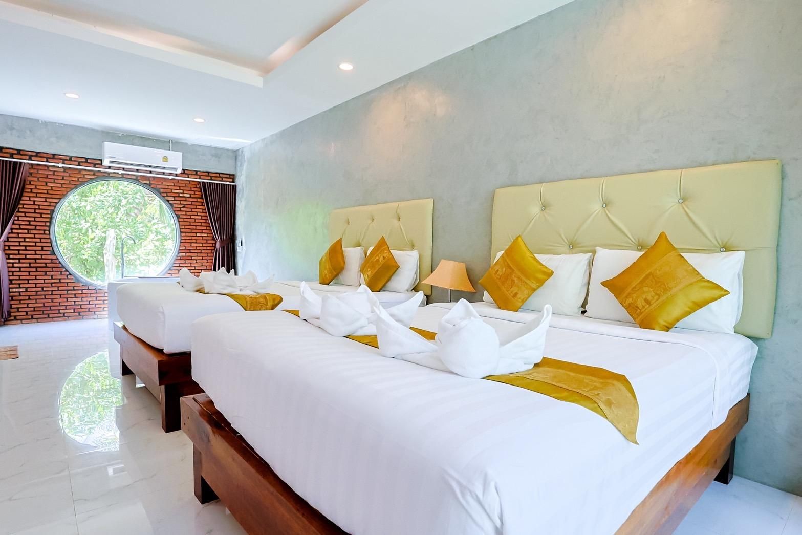 Kinjo Park Resort - Near Wat Chedi Ai Khai Premium Twin Room 2