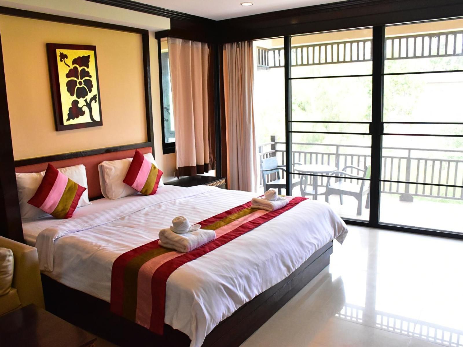 Puektian Seaview (Family Suite) Quadruple Room with Balcony